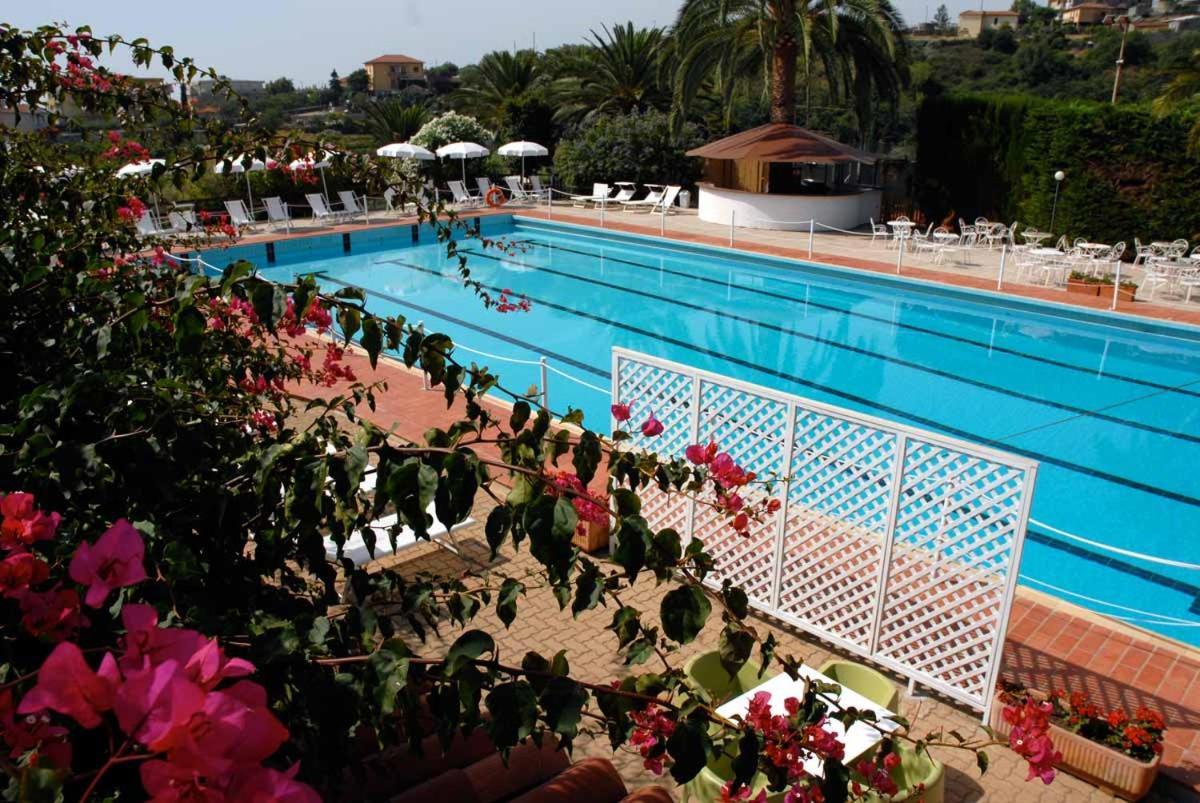 La Locanda Azzurra سانريمو المظهر الخارجي الصورة